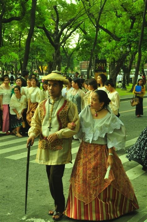kasuotan bicolano traditional dress|A Guide to Philippine Traditional Clothing: From Baro’t Saya to .